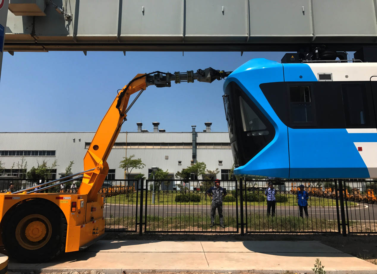 成都乐鱼(中国)空轨列车专用调拉车-1.jpg