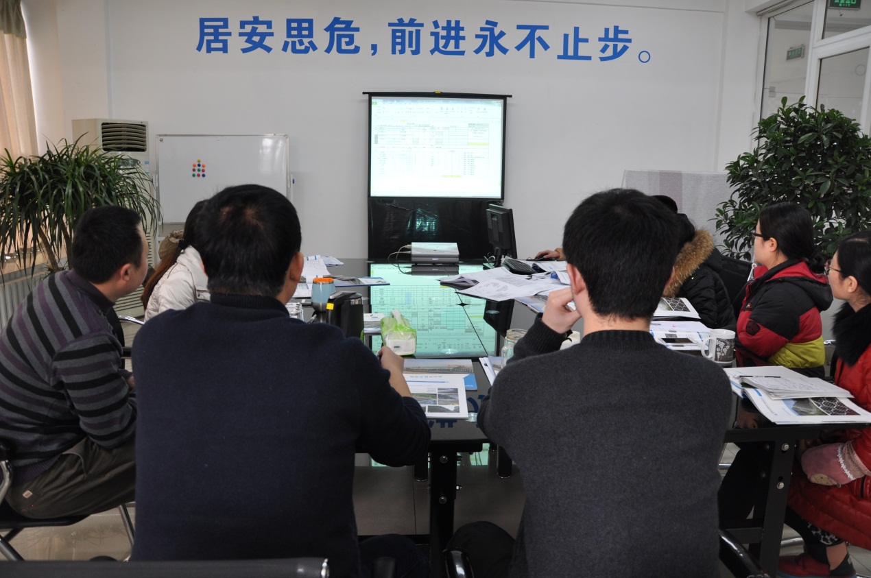 2014乐鱼(中国)年末培训会-3.jpg
